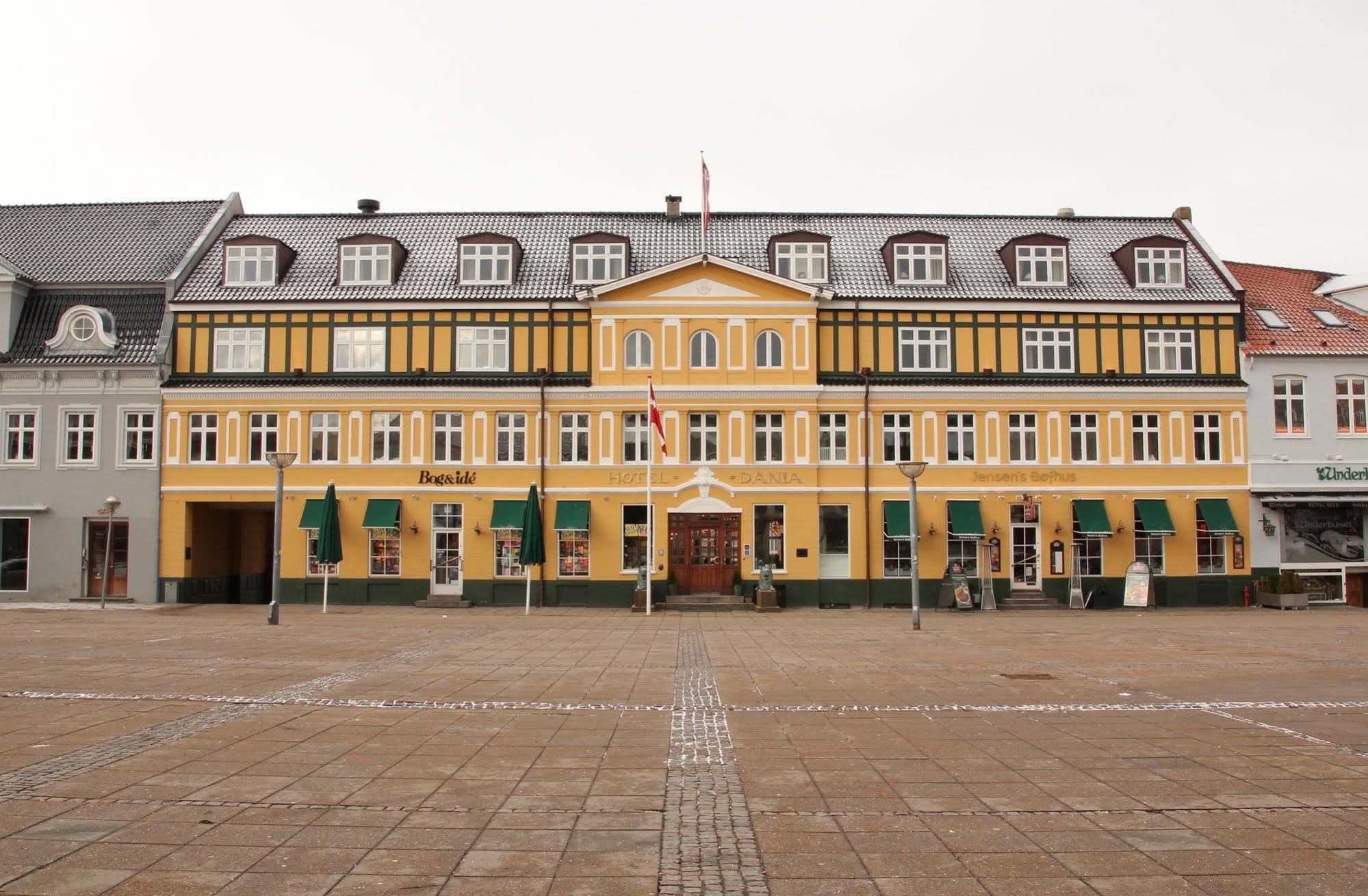 Hotel Dania Silkeborg Buitenkant foto